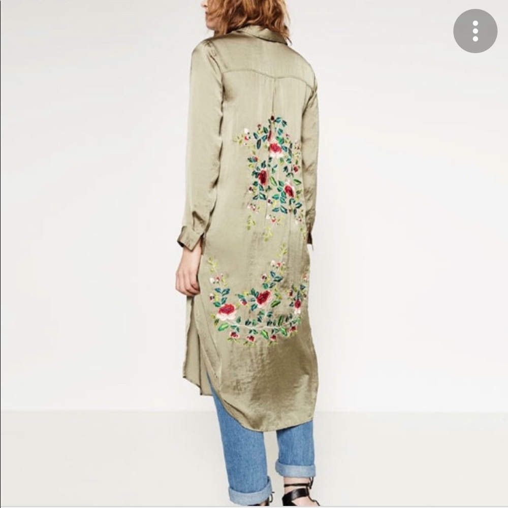 Zara‎ Womens Green Khaki Floral Embroidered Long Button Front Collared Shirt